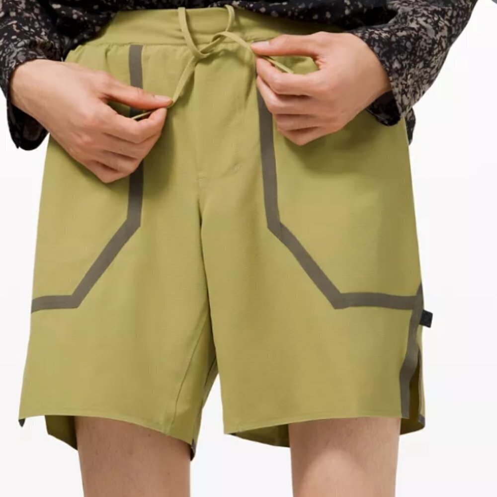Lululemon Men’s LAB Sudus Shorts LL Size XS NWT